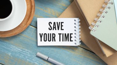 Kelime yazma metni Zamanınızı Kaydedin. Çizelge, dolar ve ofis araçlarıyla iş kavramı