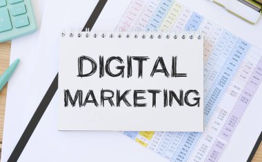 Dijital Pazarlama ve Konsept Hakkında Araçlar ve Notlar içeren Not Defteri