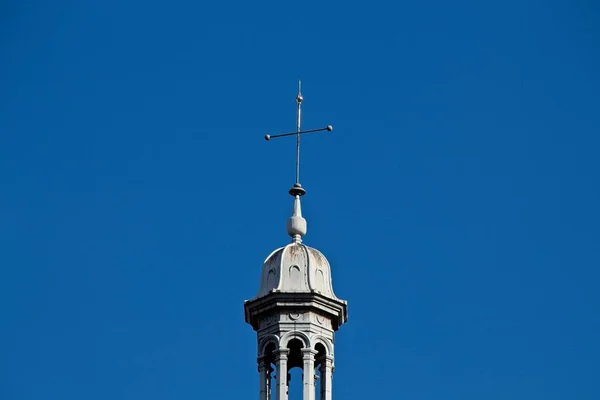 Basilika Des Heiligen Kreuzes — Stockfoto