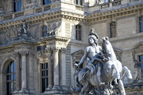 Louvre Paris França — Fotografia de Stock