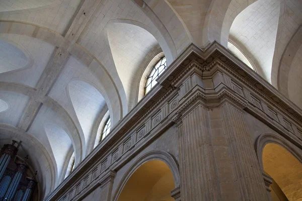 Innenraum Einer Kirche — Stockfoto