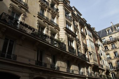 Eski evin ön cephesi