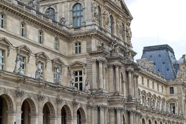 Palace Louvre Paris —  Fotos de Stock