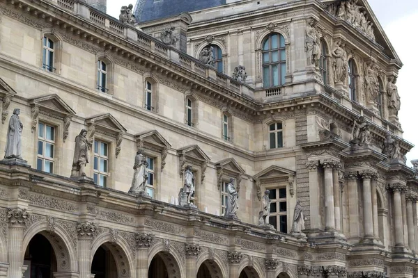 Palace Louvre Paris —  Fotos de Stock