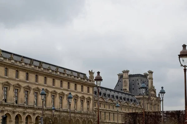 palace of louvre paris