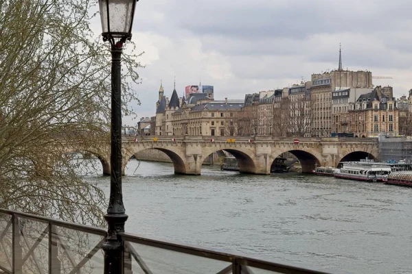 Ponte Sobre Rio — Fotografia de Stock