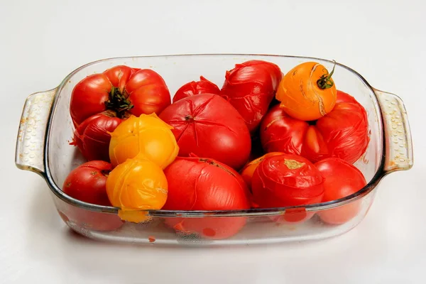 Tomates Vermelhos Brancos Prato Pronto Para Peeling Tomate Processamento Para — Fotografia de Stock