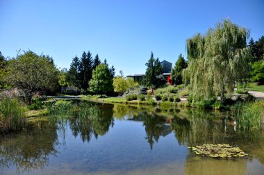 Toronto, Ontario, Kanada, 19 Eylül 2019: Toronto, Ontario, Kanada 'daki Humber College Humber Botanik Bahçesinde Kentsel Ekoloji Merkezi.