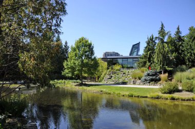 Toronto, Ontario, Kanada, 19 Eylül 2019: Toronto, Ontario, Kanada 'daki Humber College Humber Botanik Bahçesinde Kentsel Ekoloji Merkezi.
