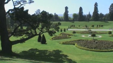 Enniskerry, County Wicklow, İrlanda, 25 Mayıs 2012: İrlanda 'daki Powerscourt Konağı ve Bahçeleri.