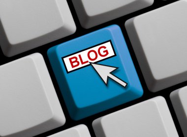 Blog gösteren bilgisayar klavye
