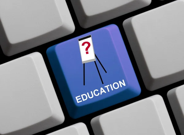 Education and learning online — Stock Photo, Image
