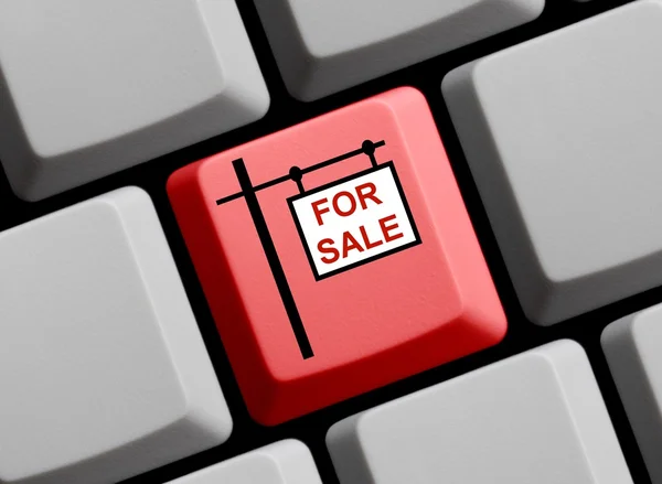 Красная клавиатура на продажу — стоковое фото