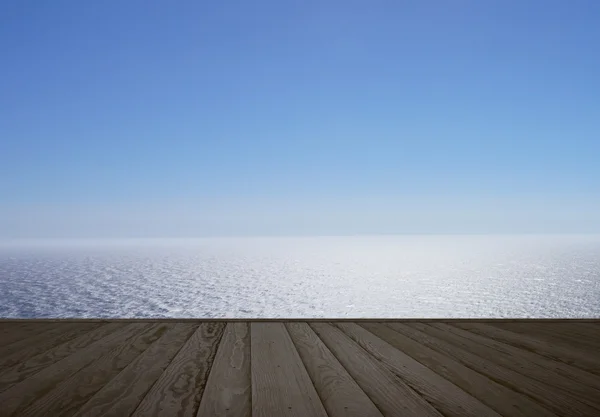 Tableros de madera cerca del mar — Foto de Stock