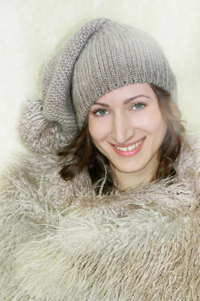 Téli portré gyönyörű lány — Stock Fotó