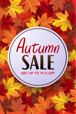 Akçaağaç yapraklı sonbahar indirimi afişi