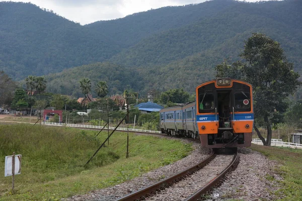 Şehirdeki tren istasyonu.