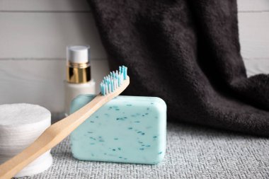 Plastiksiz hayat, sıfır atık, plastik ev yok, banyo aksesuarları