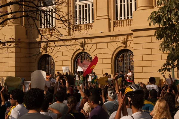 Belo Horizonte Minas Gerais Brazil Června 2013 Protest Požadující Více — Stock fotografie