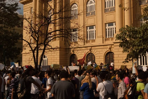 Belo Horizonte Minas Gerais Brazil Června 2013 Protest Požadující Více — Stock fotografie