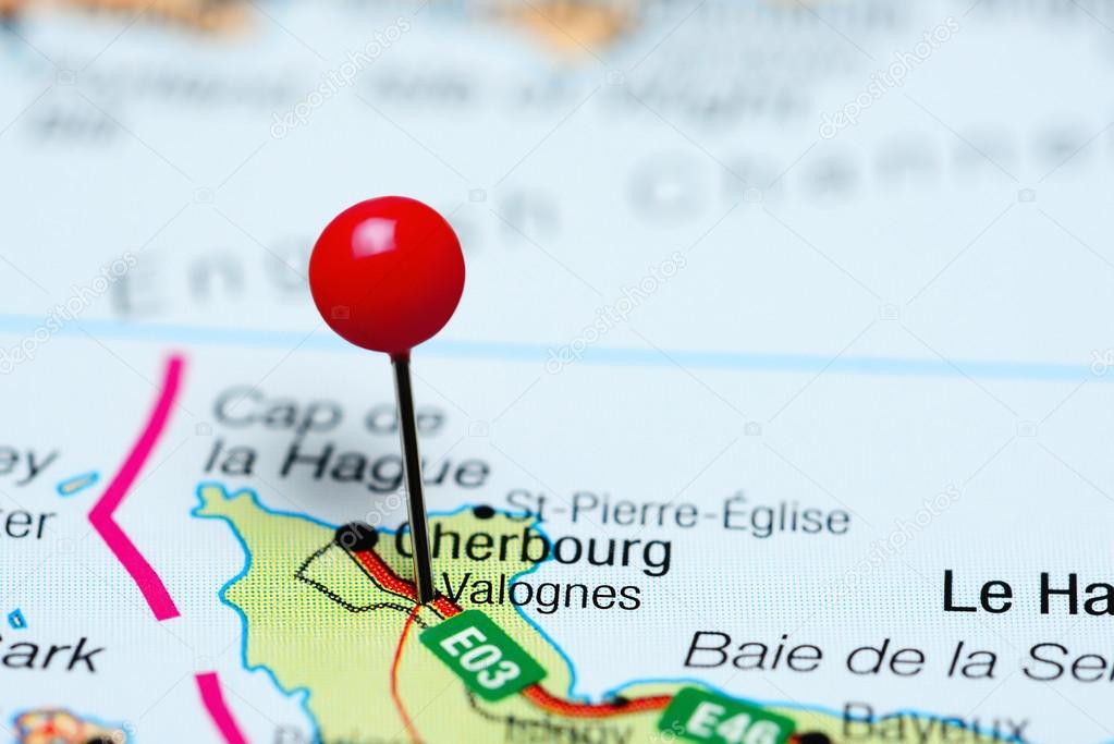 Valognes のフランスの地図にピン留め ストック写真 C Dk Photos