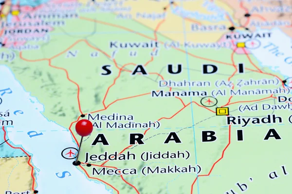 Jeddah fijado en un mapa de Asia — Foto de Stock