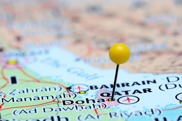 Doha pinned on a map of Asia — Stock Photo, Image