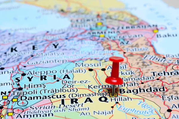 Bagdadzie przypięte na mapie Azji — Zdjęcie stockowe