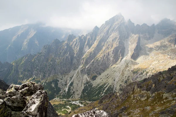 Mountain view at Lomnicke sedlo — Stock Photo, Image