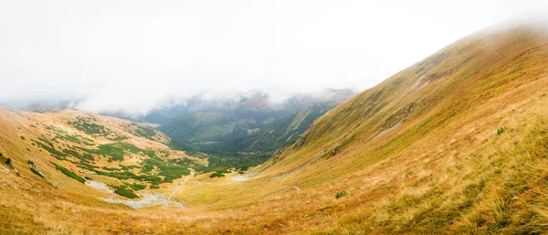 Vista desde Volovec en Tatras — Foto de Stock