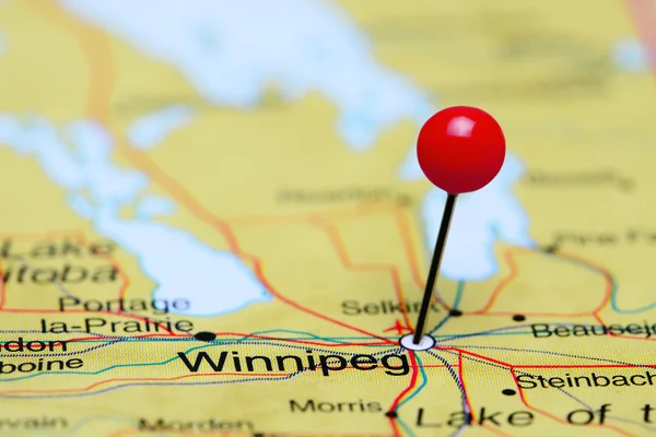 Winnipeg vastgemaakt op een kaart van Canada — Stockfoto