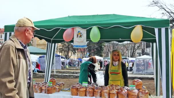 Nice Girls Selling Paska — Stock Video