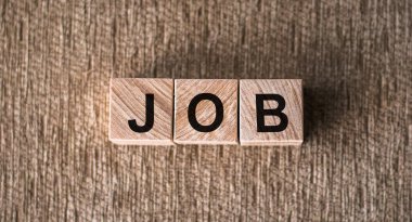 Kahverengi arkaplanda 