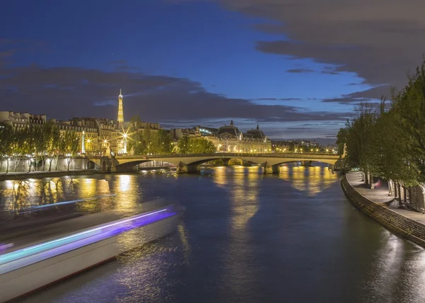 Longue exposition de Paris depuis Pont Neuf — Photo
