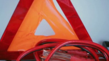 Binek otomobil için gerekli unsurları.