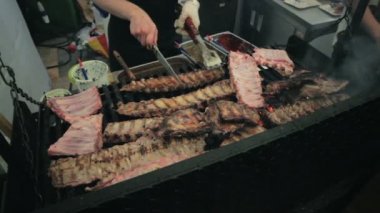 Barbekü kaburga ızgara