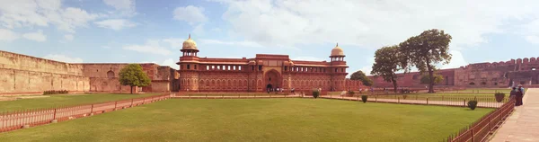 Agra, Indien, 18. November 2011: agra red fort ist UNESCO-Weltkulturerbe — Stockfoto