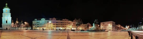 Plaza Sofias Kiev. Monumento a Bogdan Khmelnitsky . — Foto de Stock