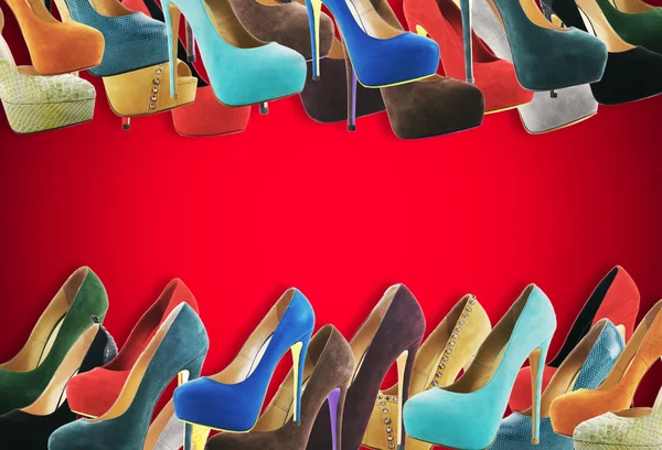 Багато жіночого взуття з місцем для тексту — стокове фото
