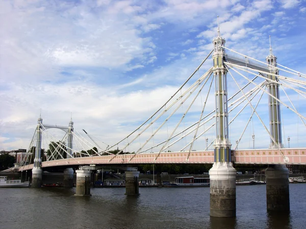 Most nad rzeką Thames, Londyn, Anglia, Wielka Brytania — Zdjęcie stockowe