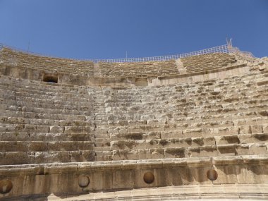 amfitiyatro: jerash içinde