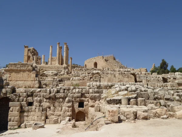 Zeustemplet, jordanska staden Jerash (Gerasa av antiken) — Stockfoto