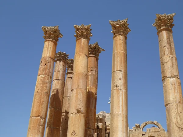 Columnas del Templo de Artemisa, Jerash, Jordania —  Fotos de Stock