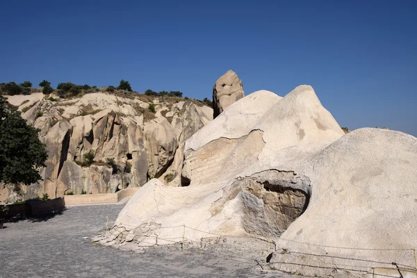 Bajkowe kominy w Goreme National Park, Kapadocja, Turcja — Zdjęcie stockowe