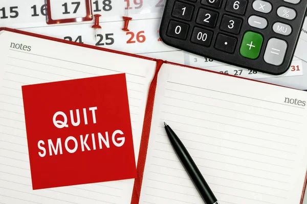 Quit Smoking Concept Text Sticky Note Closeup Personal Agenda — Stock Photo, Image