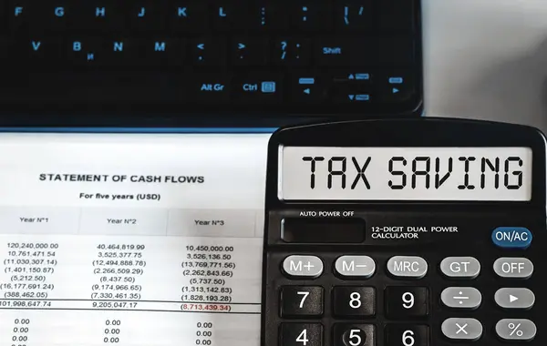 Tax Saving Concept Van Tekst Rekenmachine Display Bedrijfs Belasting Financieel — Stockfoto