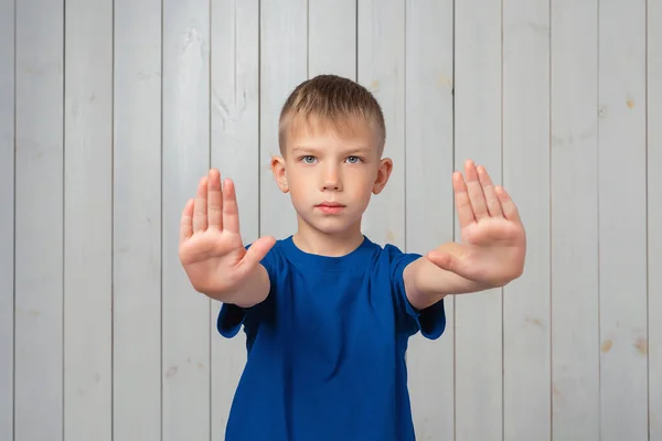 Say Serious Preteen Boy Blue Shirt Keeps Both Palms Forward — Stock Photo, Image