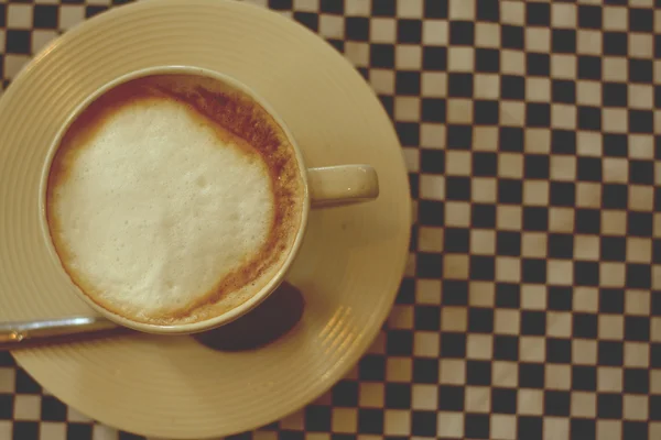 Чашка латте или кофе с капучино — стоковое фото