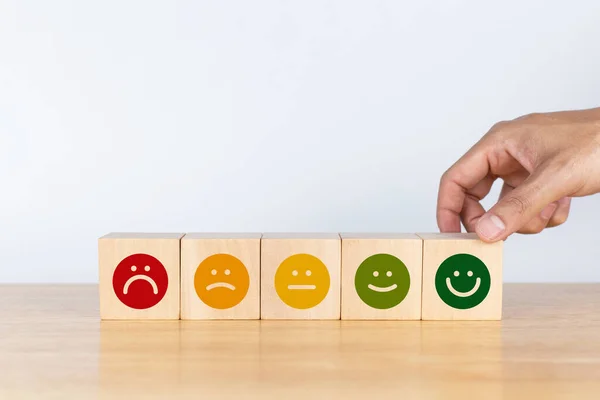 Cliente Elegir Sonrisa Cara Emoticono Calificación Del Servicio Retroalimentación Concepto —  Fotos de Stock