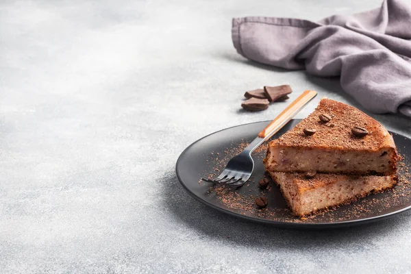 Potongan Casserole Dadih Coklat Piring Sepotong Kue Dengan Cokelat Dan — Stok Foto